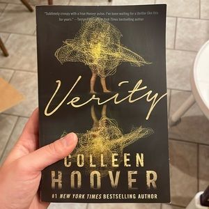Soft Back Verify by Colleen Hoover
